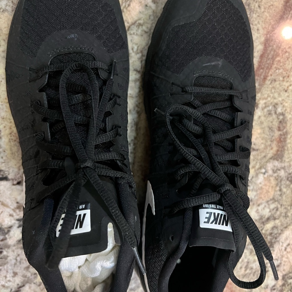 Nike Black Athletic Shoes - Picture 9 of 14